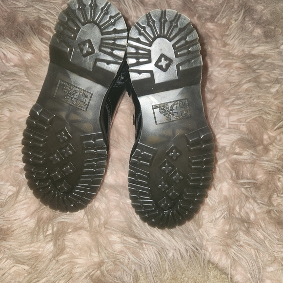 Dr. Marten black boots - Picture 7 of 7